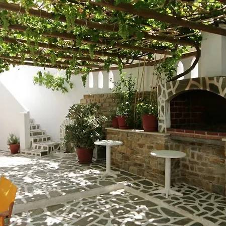 ゲストハウス Jasmine パロス島