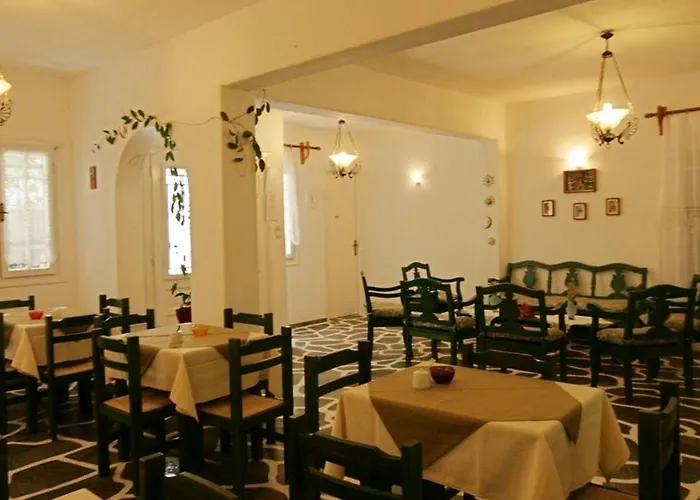 Jasmine ゲストハウス 3*